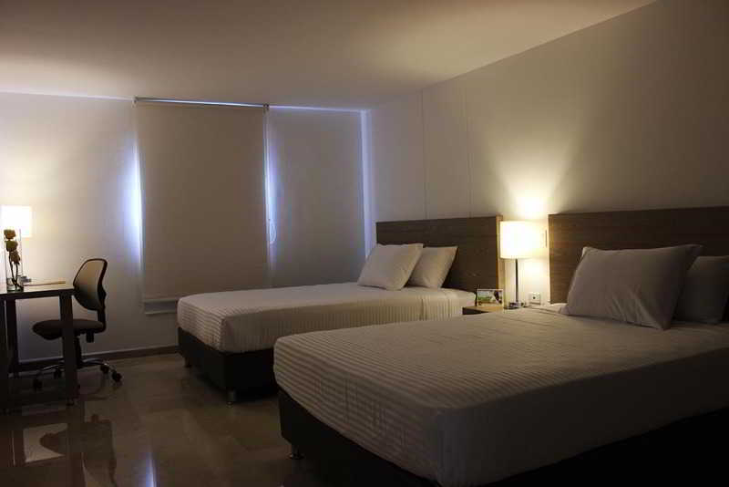 Hotel Ms Ciudad Jardin Cali Bagian luar foto