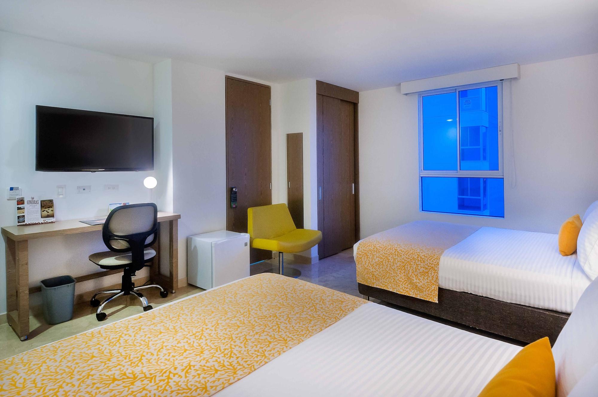 Hotel Ms Ciudad Jardin Cali Bagian luar foto